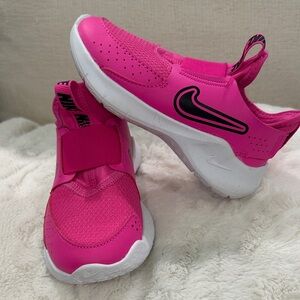 Nike Kids Fuchsia Sneakers